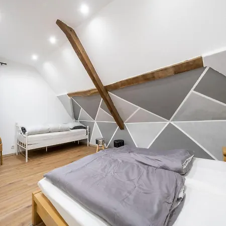 Comfy In With Garden And Terrace Longkamp