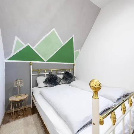 Comfy In With Garden And Terrace Holiday home Longkamp